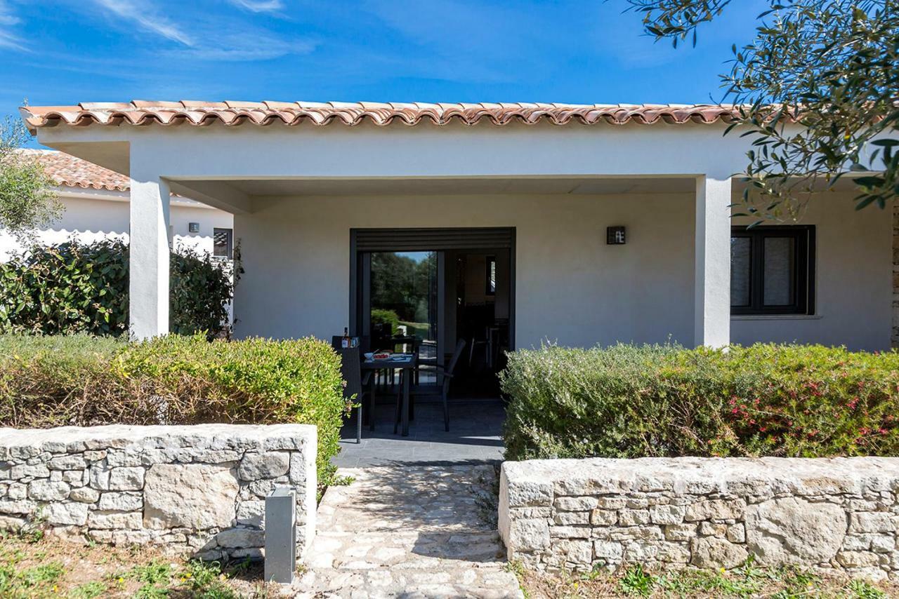 L'Albitru Villa Bonifacio  Exterior foto